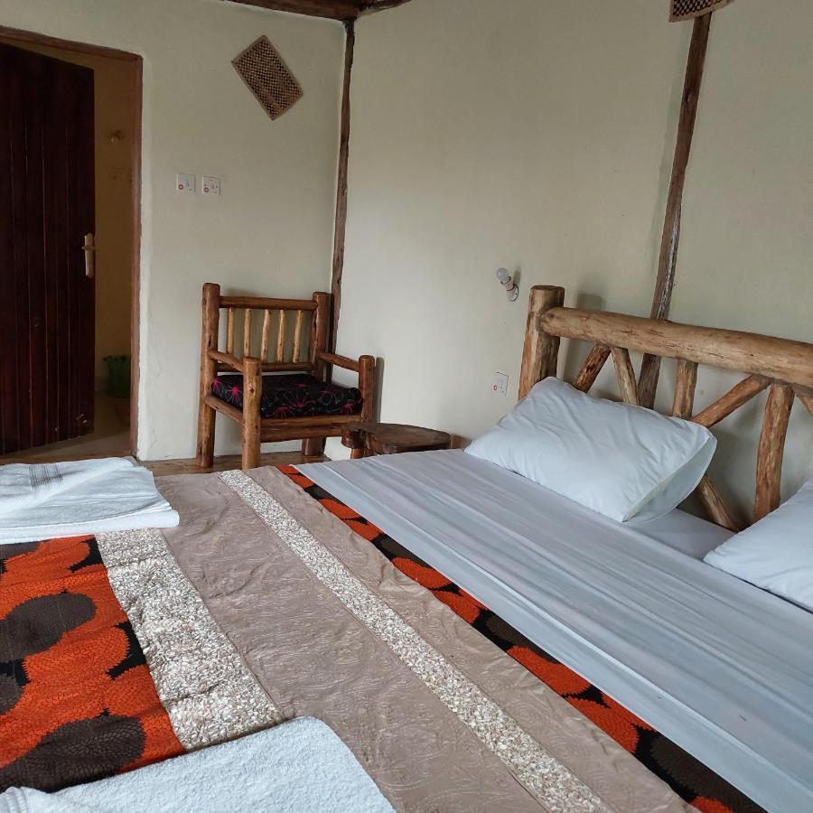 Songbird Safari Lodge & Campsite Katunguru 外观 照片