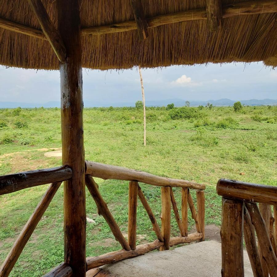 Songbird Safari Lodge & Campsite Katunguru 外观 照片