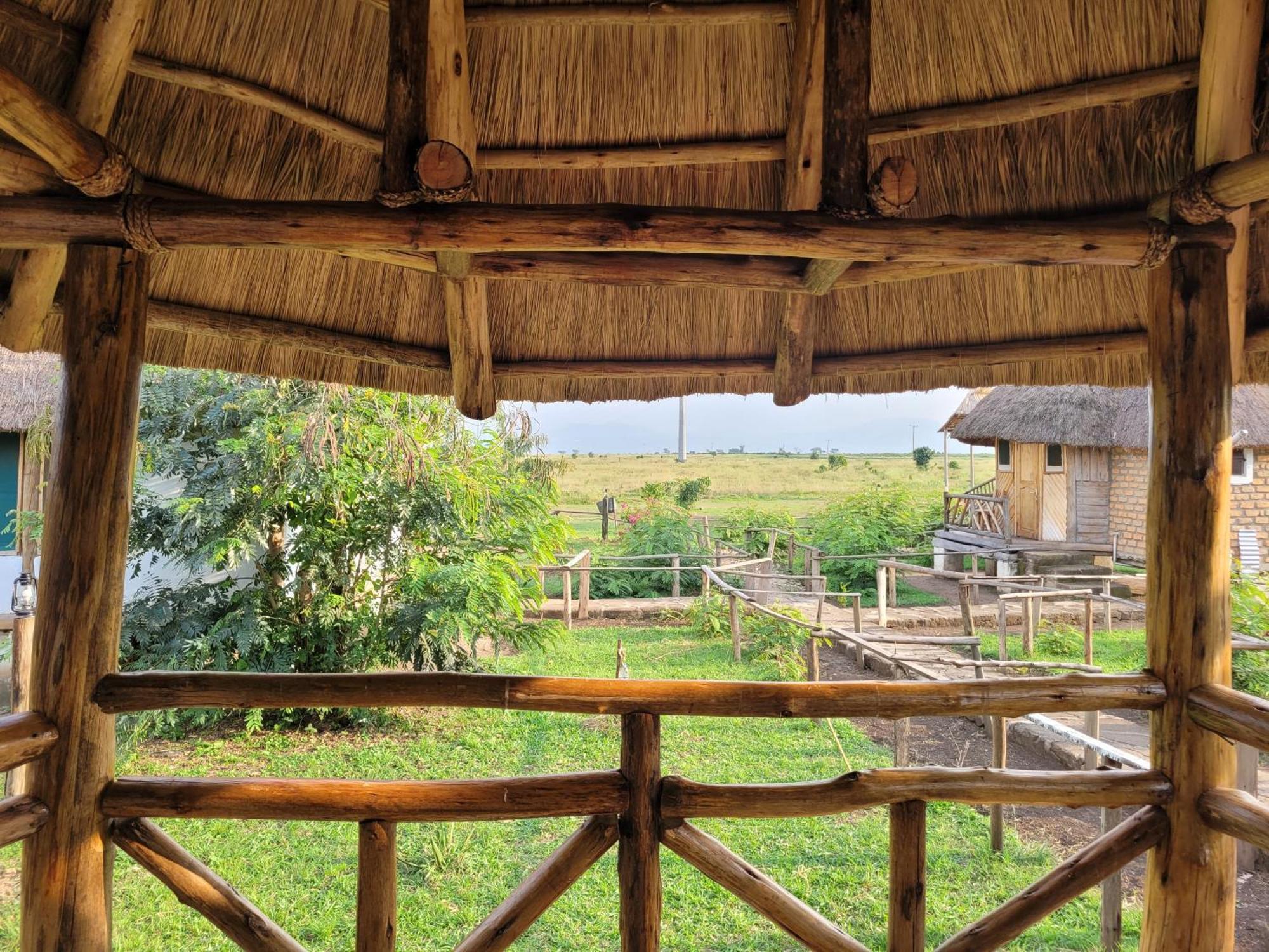 Songbird Safari Lodge & Campsite Katunguru 外观 照片