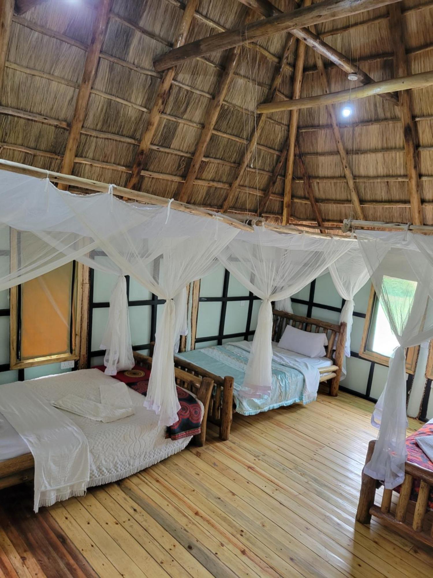 Songbird Safari Lodge & Campsite Katunguru 外观 照片